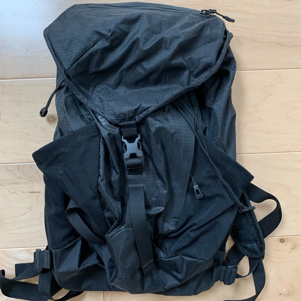 REI 22 Liter backpack